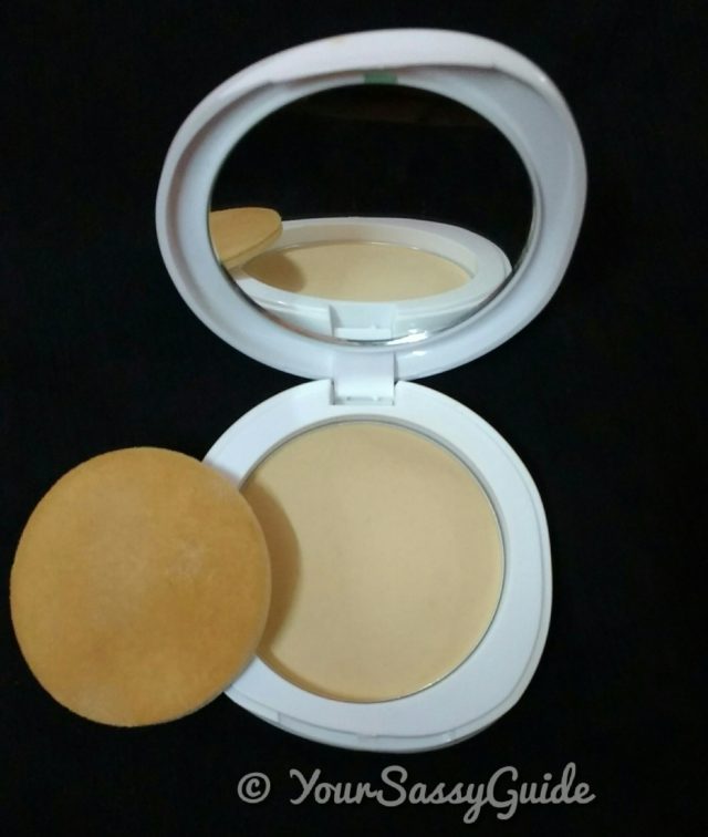 Lakme Perfect Radiance Intense Whitening Compact