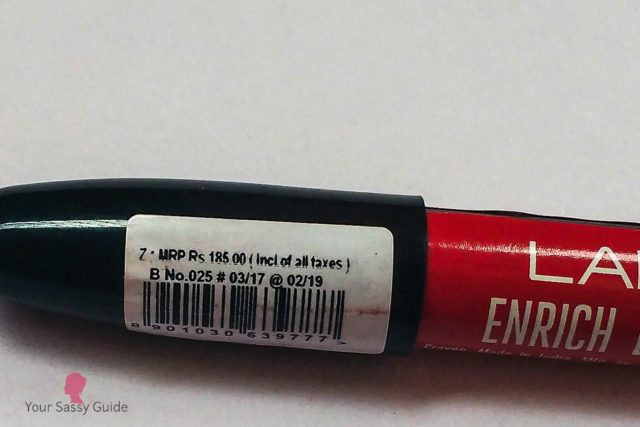 Lakme Enrich Crayon 01 Berry Red